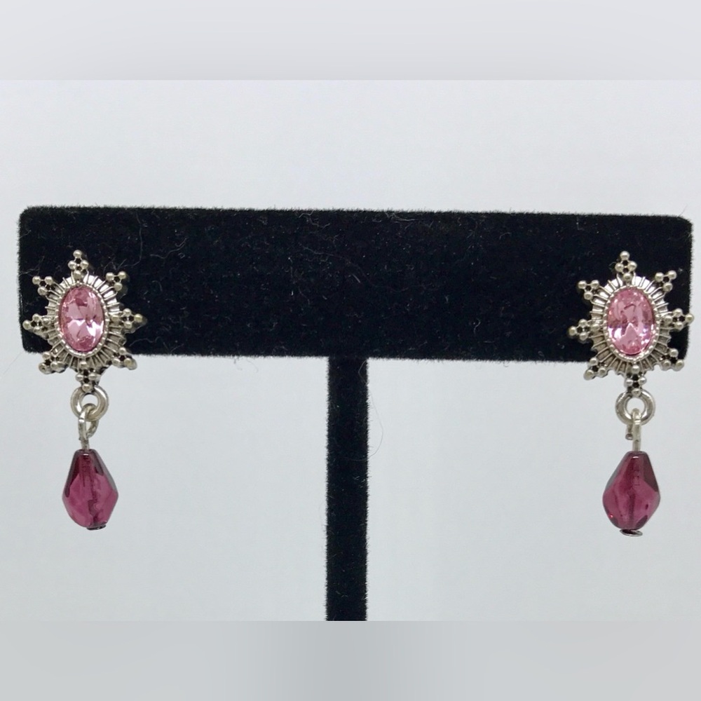 NWOT Premier Designs “Violet Lace” Elegant Pink and Silver post Earrings